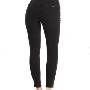 Joe’s Jeans Raw Hem Skinny Ankles Jeans Size 26
